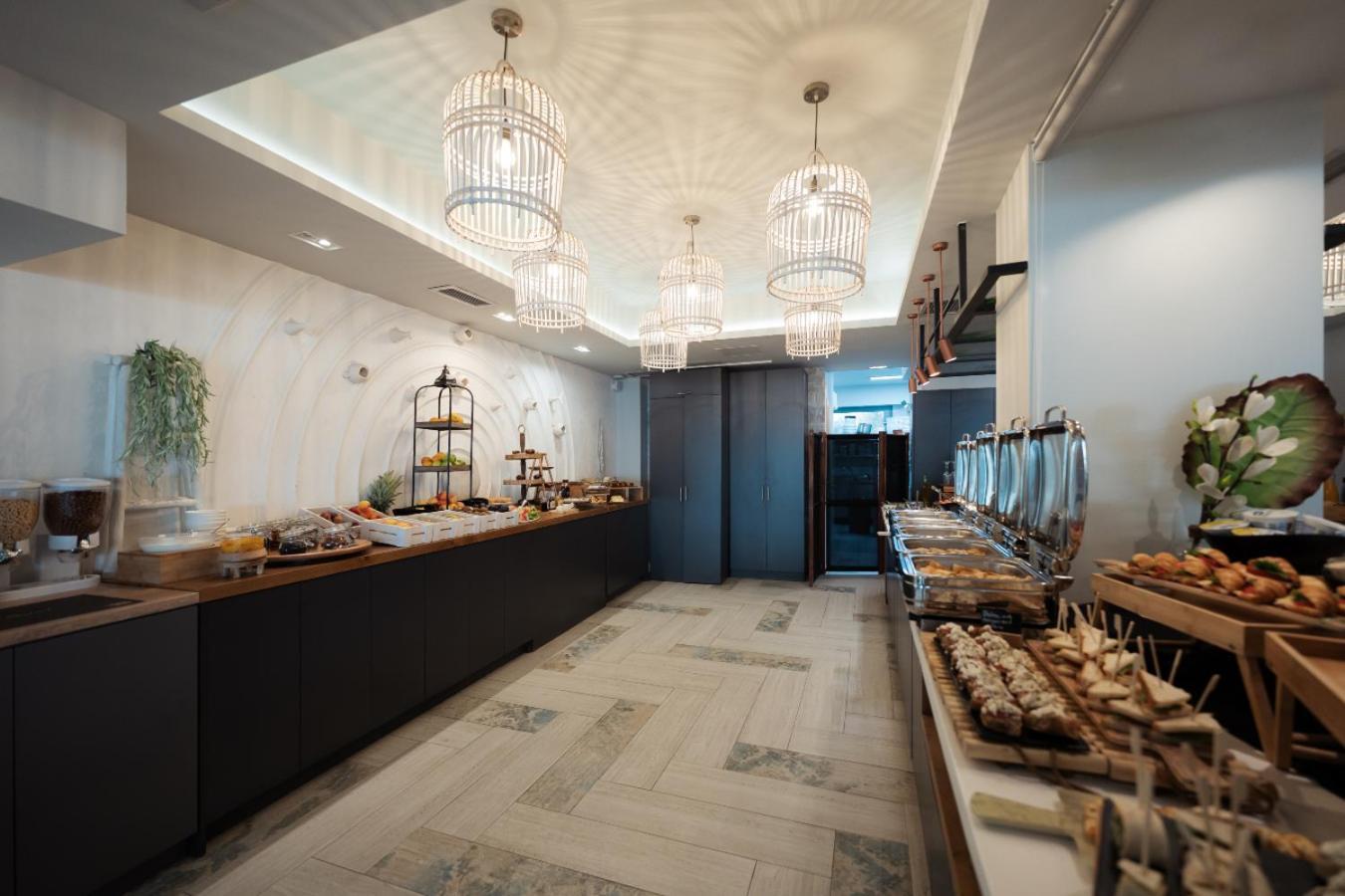 Blue Carpet Luxury Suites เปฟโกโฮรี ภายนอก รูปภาพ